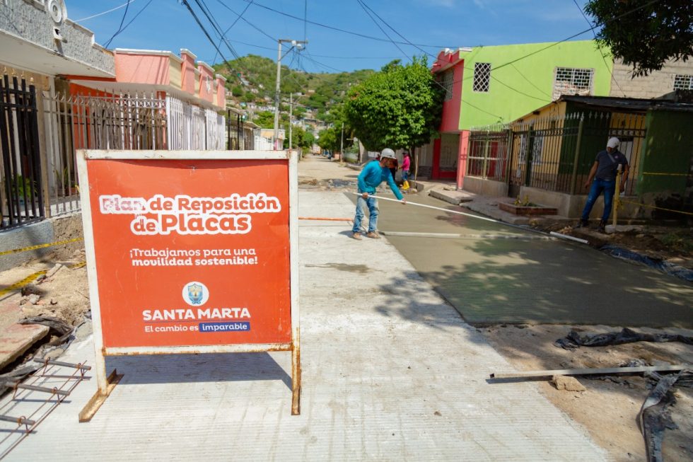 Alcaldía Inicia Reposición De Placas En María Eugenia